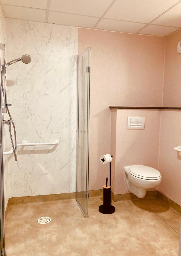 Residence Services Seniors 몽티냑 외부 사진